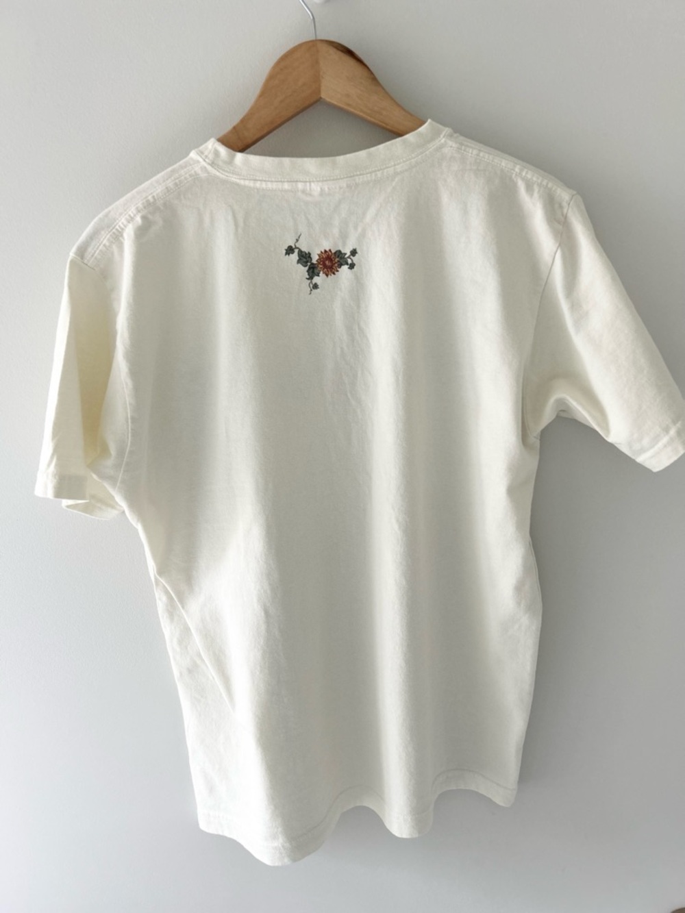 Vintage Northern Reflections oversized cream coloured floral t shirt - Picture 3 of 4